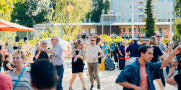 Helsinki Day at the Cultural Centres: Music, Circus and Summer Vibes