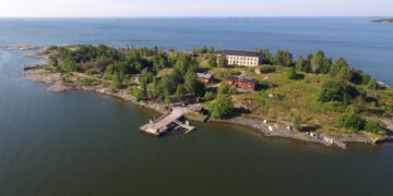 Koko perheen luonto- ja taidetapahtuma Harakan saarella